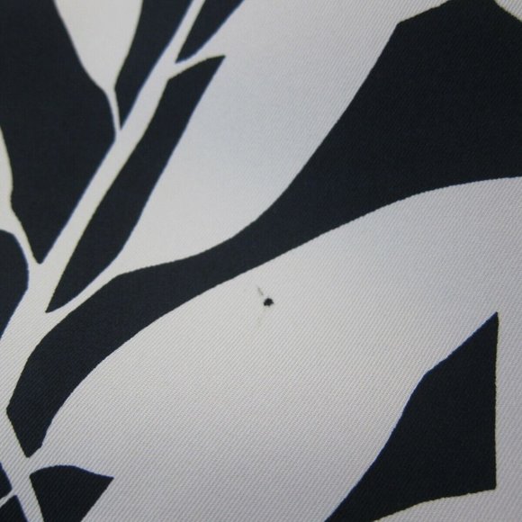 ANN TAYLOR PETITES TROPICAL FLORAL PRINT BLACK & WHITE PLEATED SILK SKIRT - P10 - Picture 6 of 6